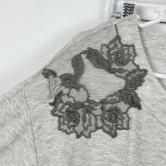 Charter Club Women's Floral Embroidered Pajama Set Grey Size Medium - Picture 7 of 8